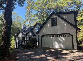 783 Pine Ridge Dr, Stone Mountain, GA 30087
