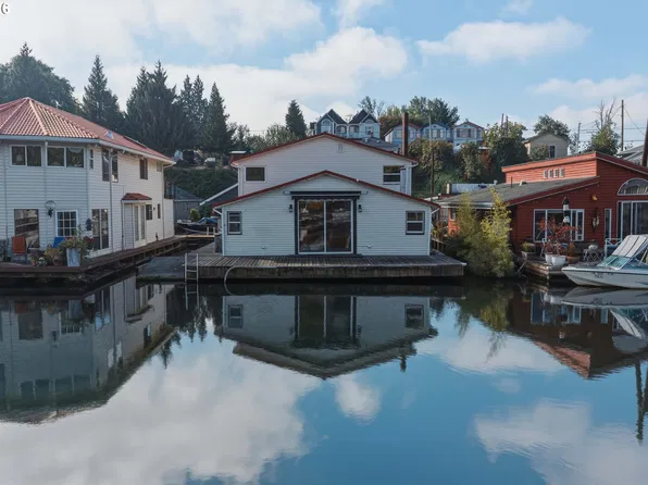 205 N Bridgeton Rd #W9, Portland, OR 97217