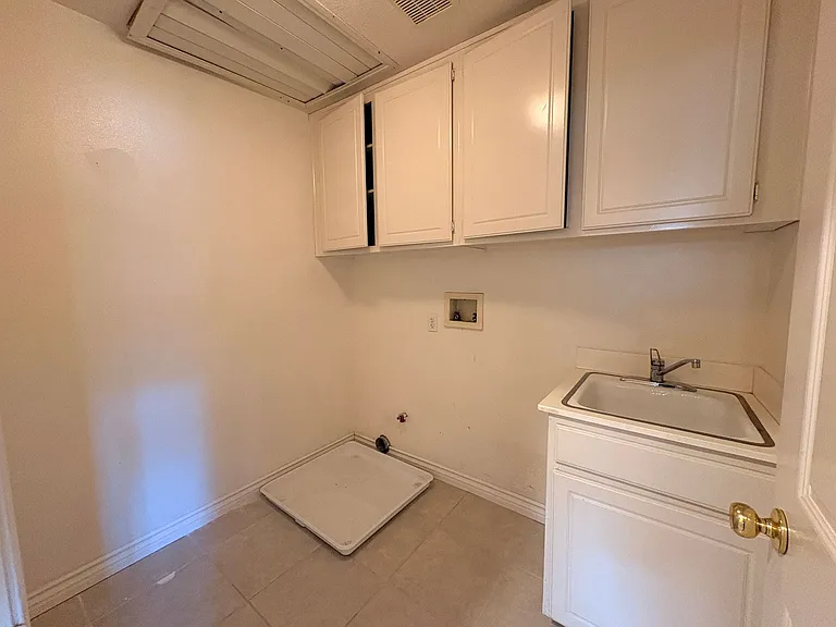1456 Pinewood Dr — Photo 42