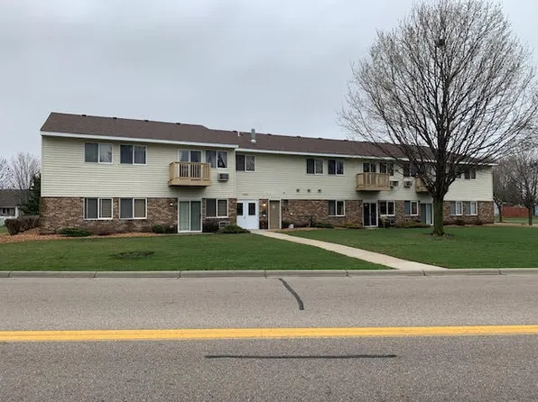 1165 Carolina Ave NW #7, Hutchinson, MN 55350