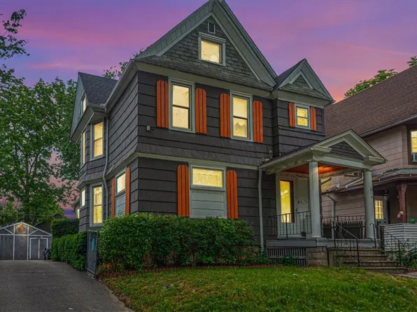 11 Brooklyn St, Rochester, NY 14613