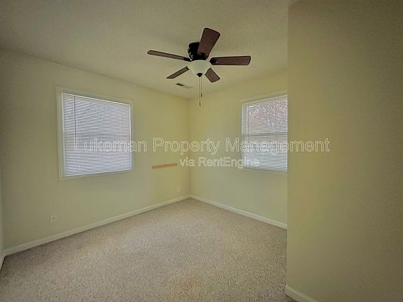 3rd image of 1202 Orchard Dr