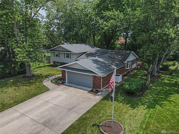 4th image of 7966 Southbury Dr