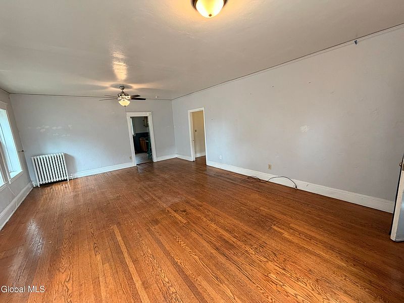 2nd image of 319 McCarty Avenue