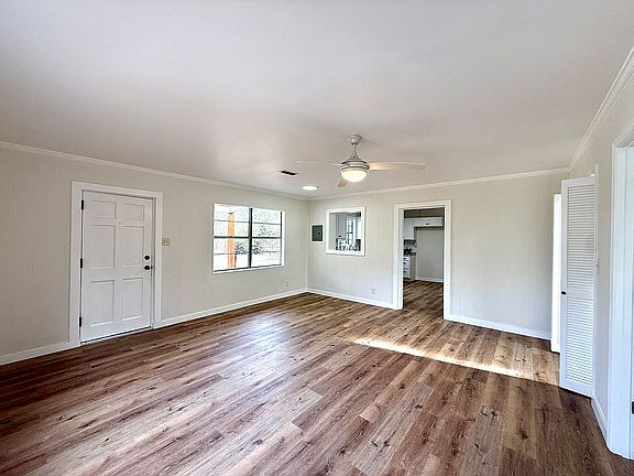 3rd image of 3326 3rd Ave