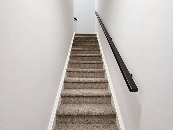 4th image of 824 Woolwich St #110