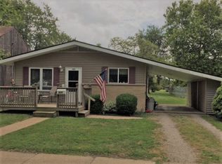 525 W Elm St, Hoopeston, IL 60942