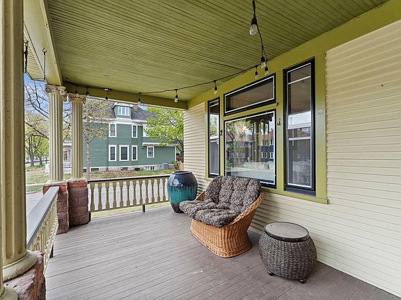 5th image of 802 Ashland Ave