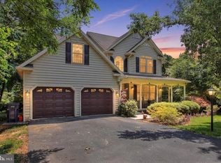 1053 Forest Dr, Abbottstown, PA 17301