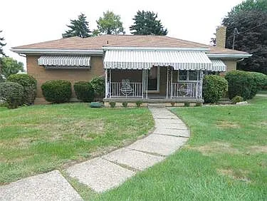 4609 Lolly Dr photo 1