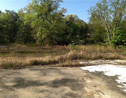 1st image of 511 Bayou Pierre St