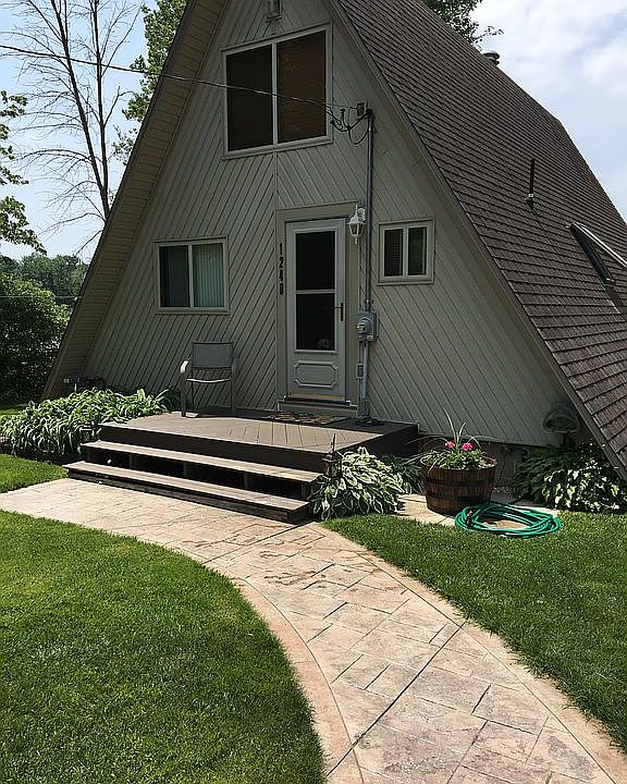 1249 Ojibway St, Gladwin, MI 48624 Zillow