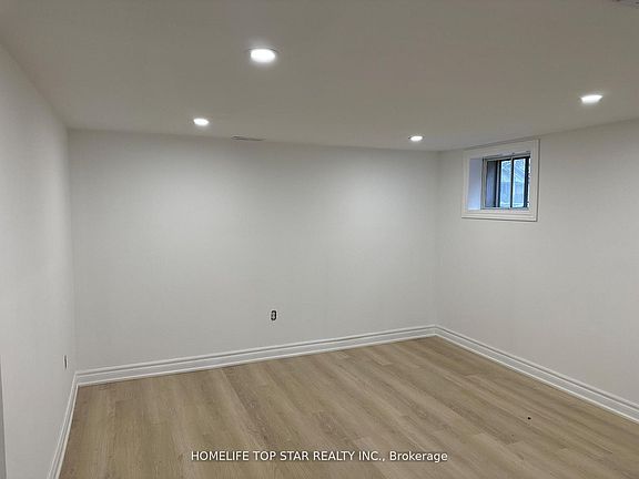 3rd image of 38 Cartier Cres