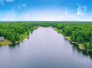 9482 Fawn Lake Dr, Stanwood, MI 49346