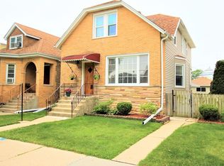 6245 W Cornelia Ave, Chicago, IL 60634