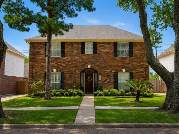 2306 Bent River Dr, Sugar Land, TX 77479