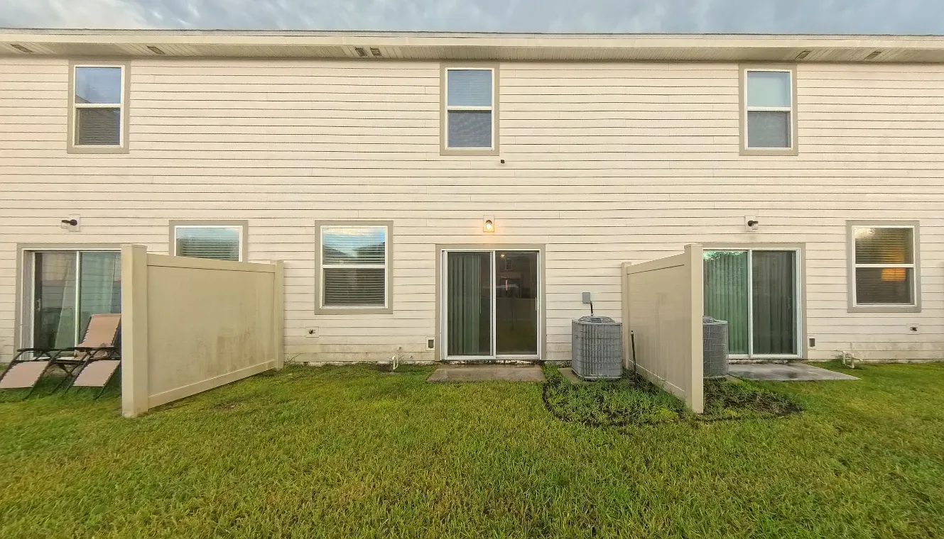 2 bed, 2.0 bath, $1,725 — Photo 4