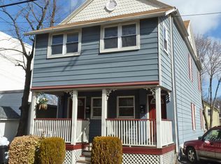 27 W Prospect St, Waldwick, NJ 07463