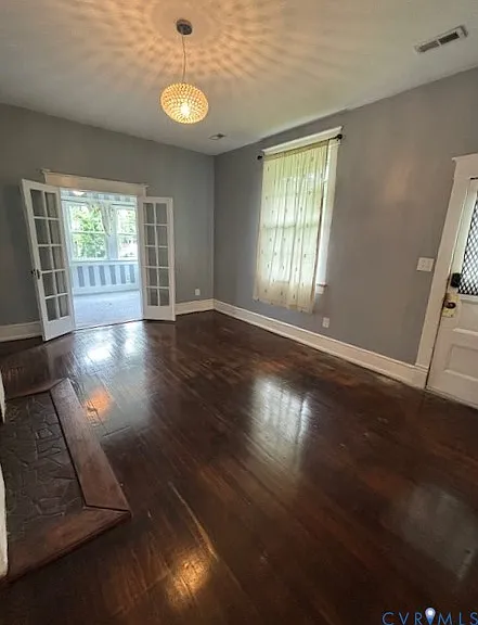 1823 Brandon Ave — Photo 3