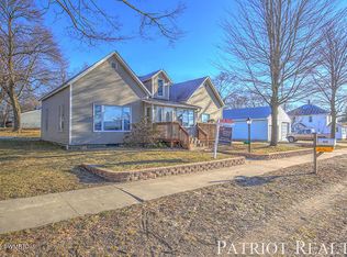 109 W Pine St, Grant, MI