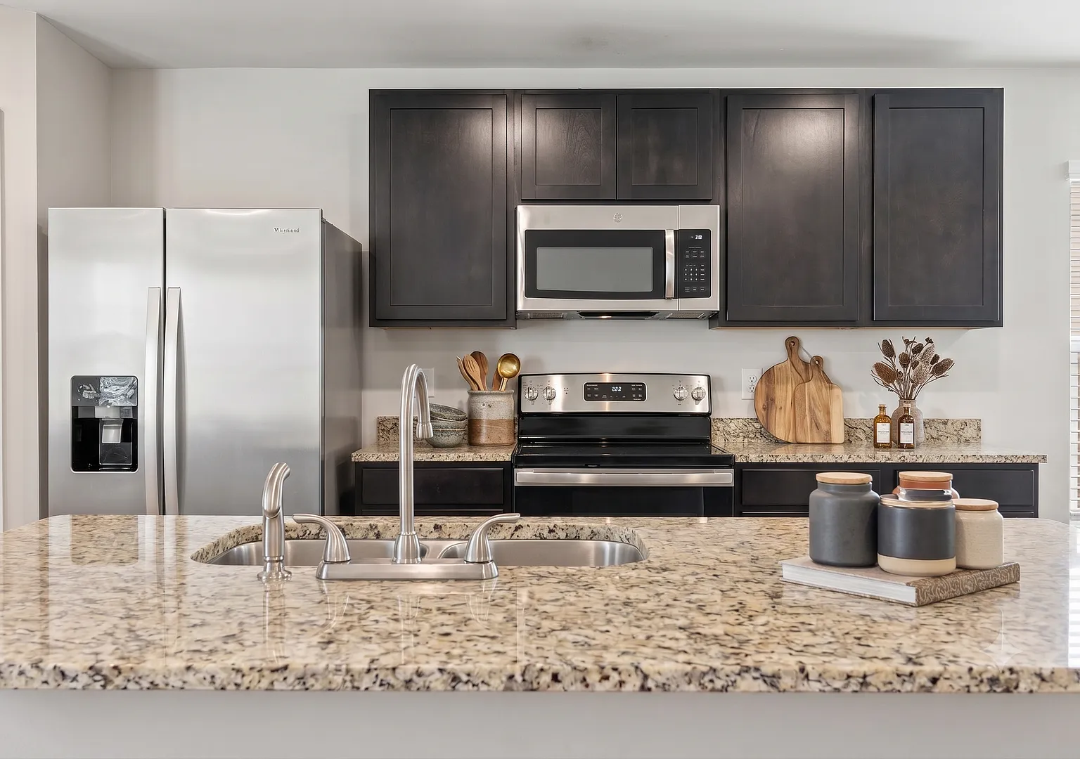 Southgrove / 105 Echline St. — Photo 4
