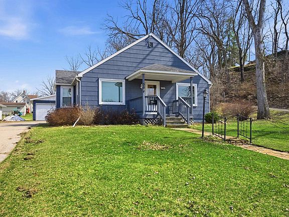 2nd image of 504 North Webb Avenue