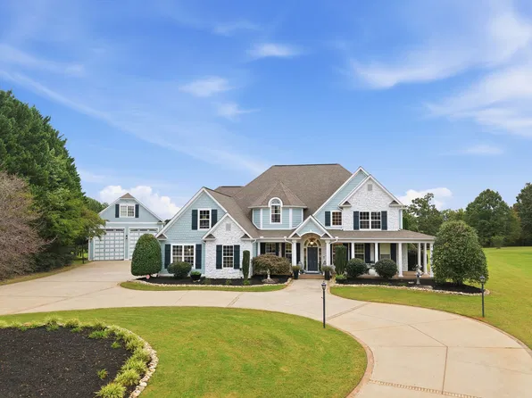 2010 Hampton Rd, Inman, SC 29349