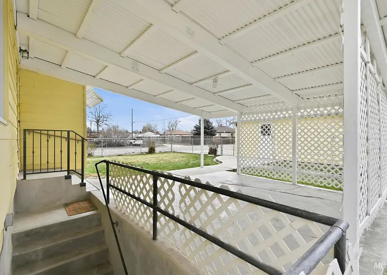 303 W Hazel St #303 — Photo 4