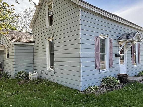 2nd image of 2142 STRONGS AVENUE