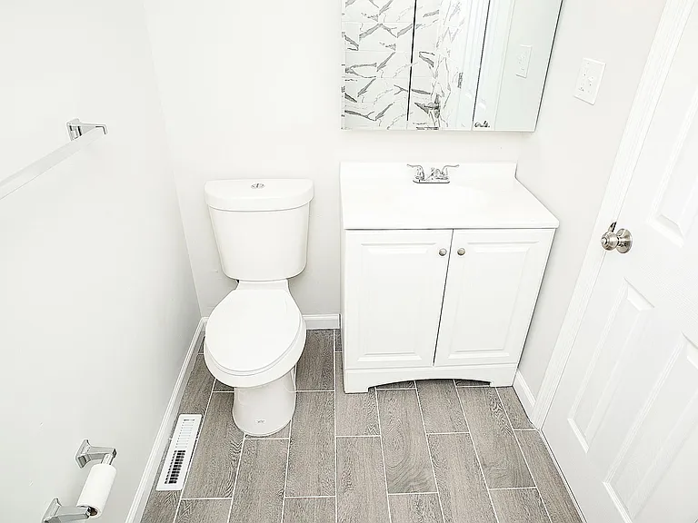 67 Heritage Ct — Photo 13