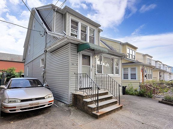 3rd image of 18418 89th Ave