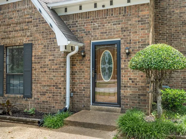 5989 Parktree Cv, Memphis, TN 38141