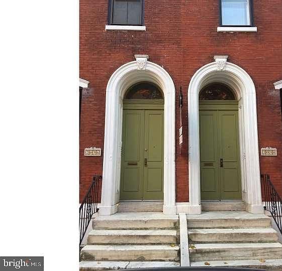 1st image of 2038 Wallace St #1F
