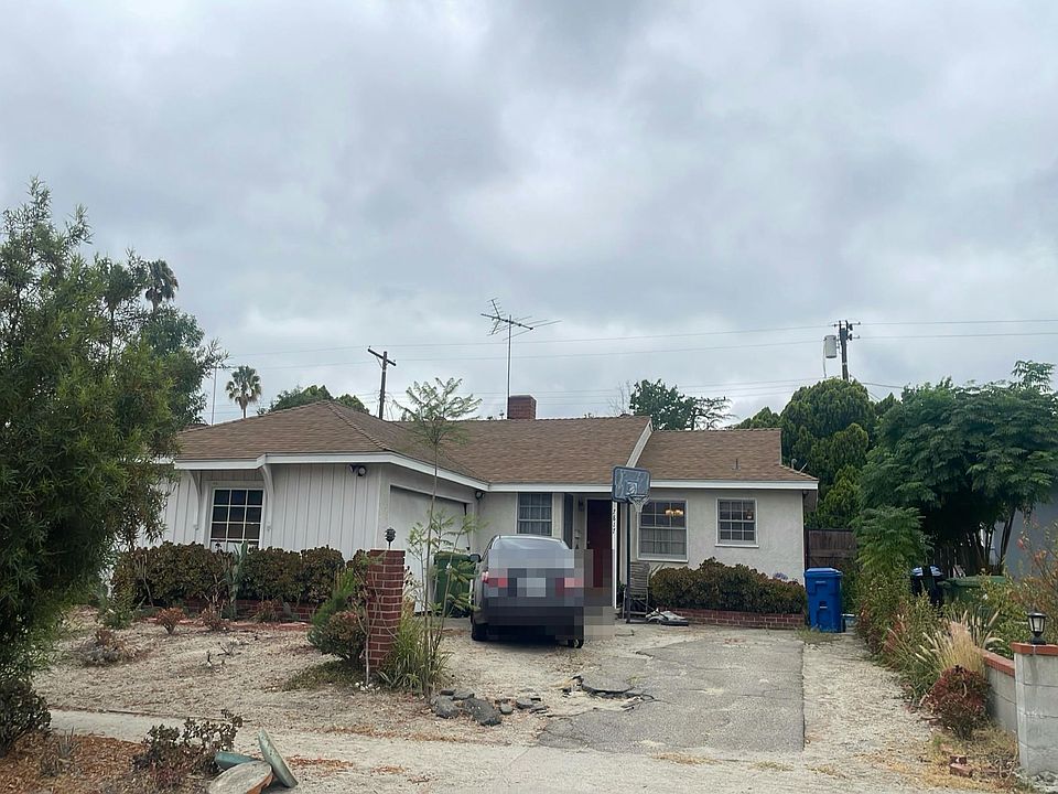 1st image of 7817 Beeman Ave