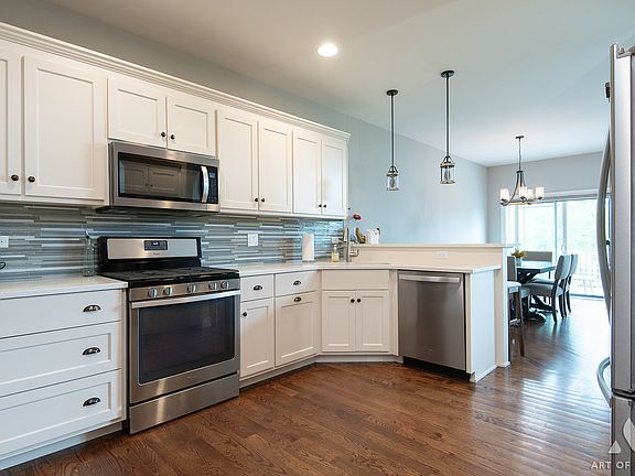 4th image of 10630 Revere Cir