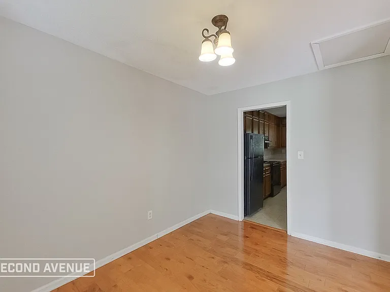 2341 9th Pl NW — Photo 6