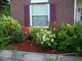 1350 Yorkshire Ln, Woodstock, GA 30188