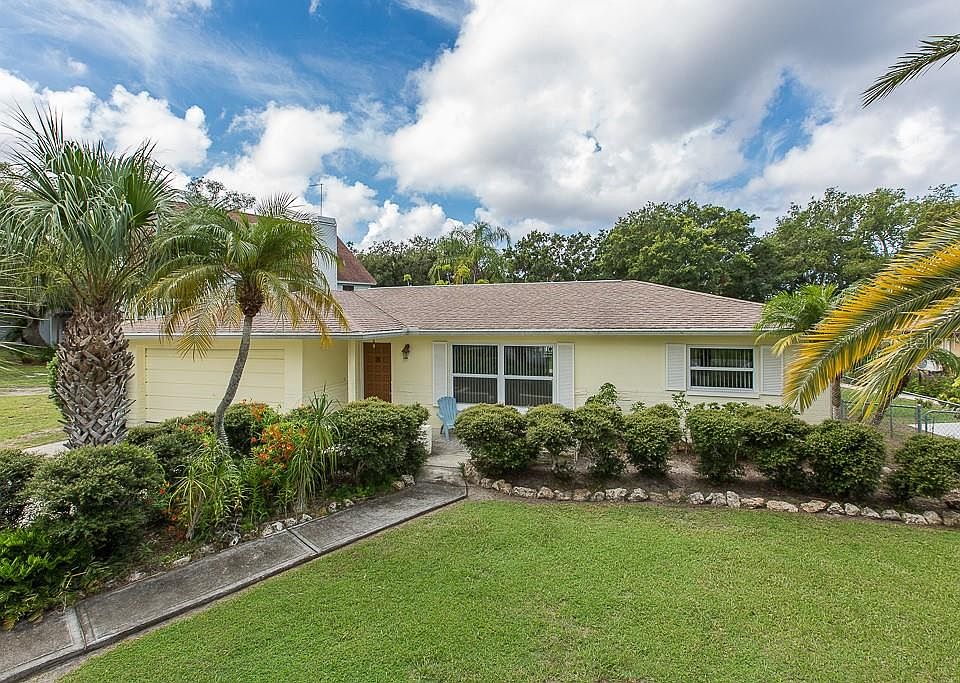 1st image of 3333 Pineview Dr