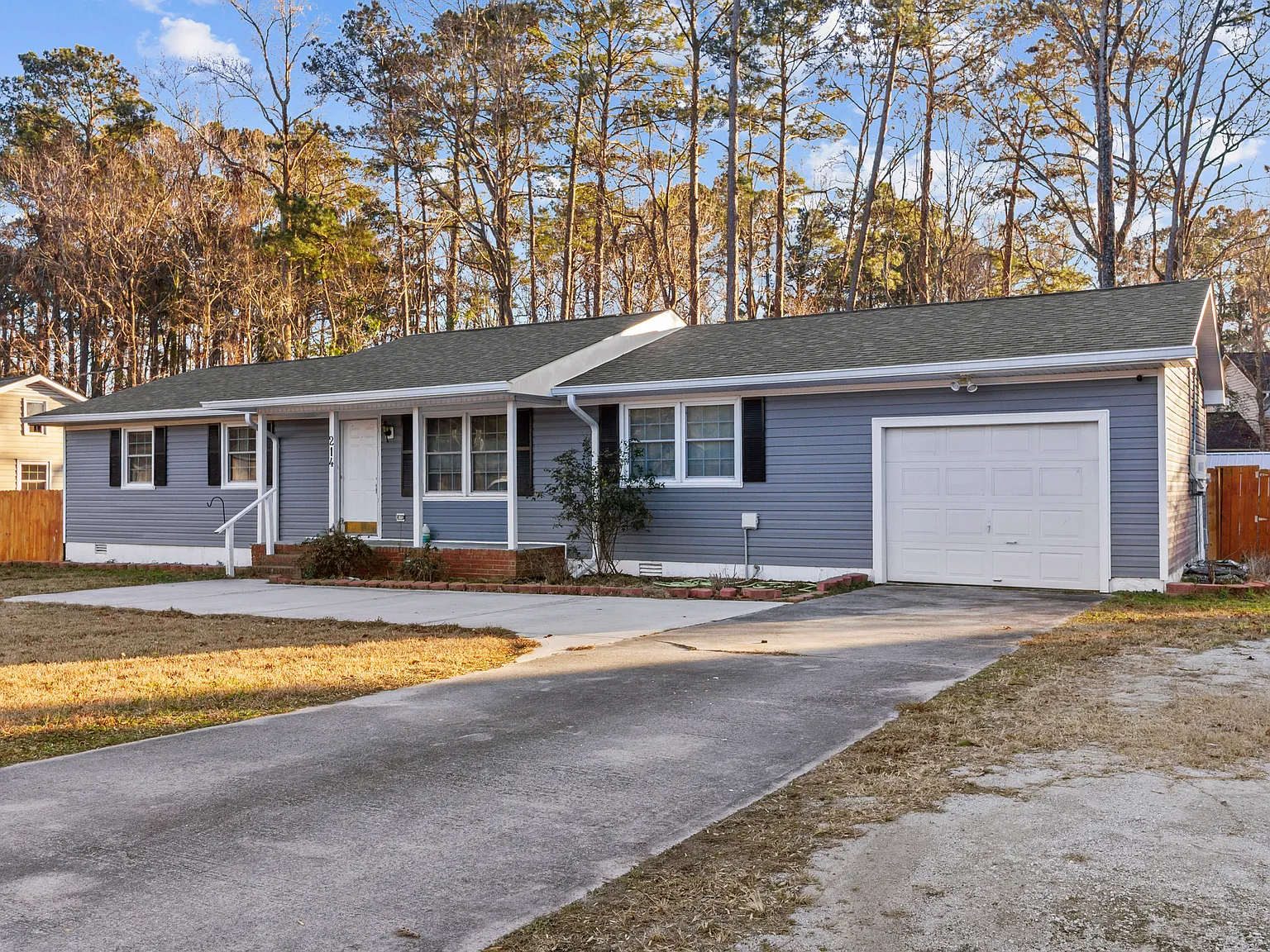 214 Manchester Road - 1 — Photo 1