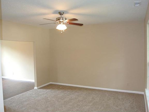 4th image of 6925 Caribou Dr