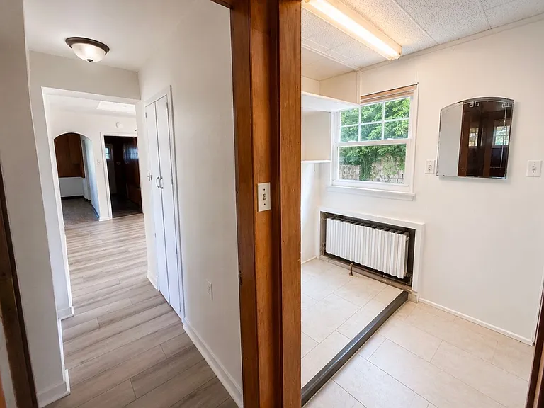 144 Sumner Ave — Photo 10