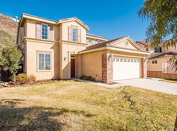 2nd image of 36569 Walden Ln