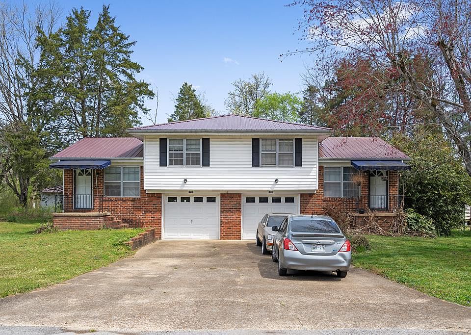 2nd image of 6923 Robinson Dr