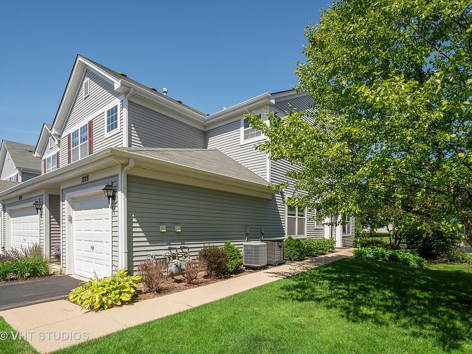 1st image of 1228 Chesterton Dr #1228