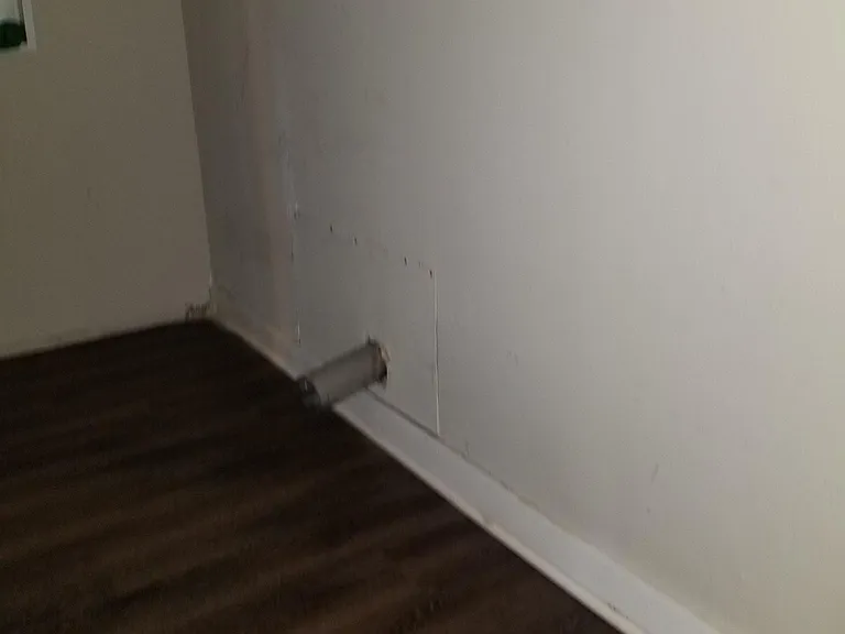 1044 Brookley St — Photo 5