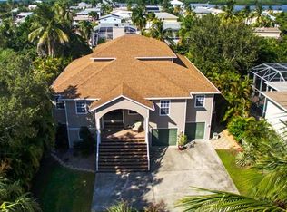 211 Sterling Ave, Fort Myers Beach, FL 33931