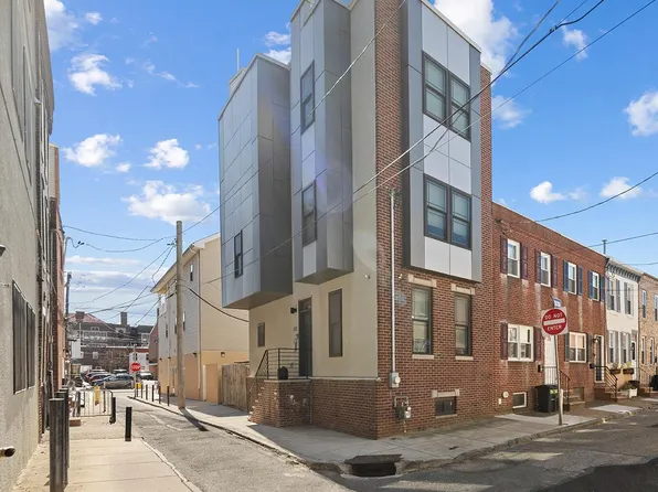 200-02 Pierce St, Philadelphia, PA 19148
