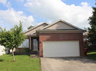 231 Baybrook Cir, Nicholasville, KY 40356