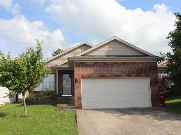 231 Baybrook Cir, Nicholasville, KY 40356