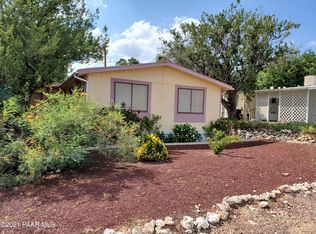 16074 S Rodeo Dr, Mayer, AZ 86333